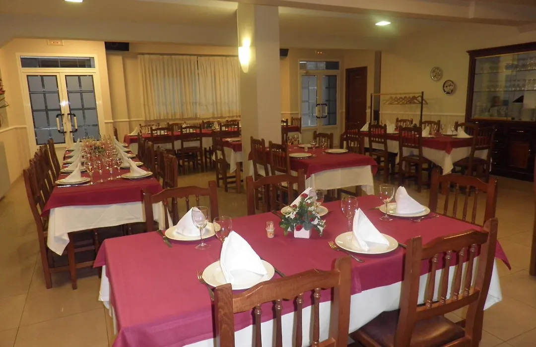 Pension Restaurante La Bombilla-1